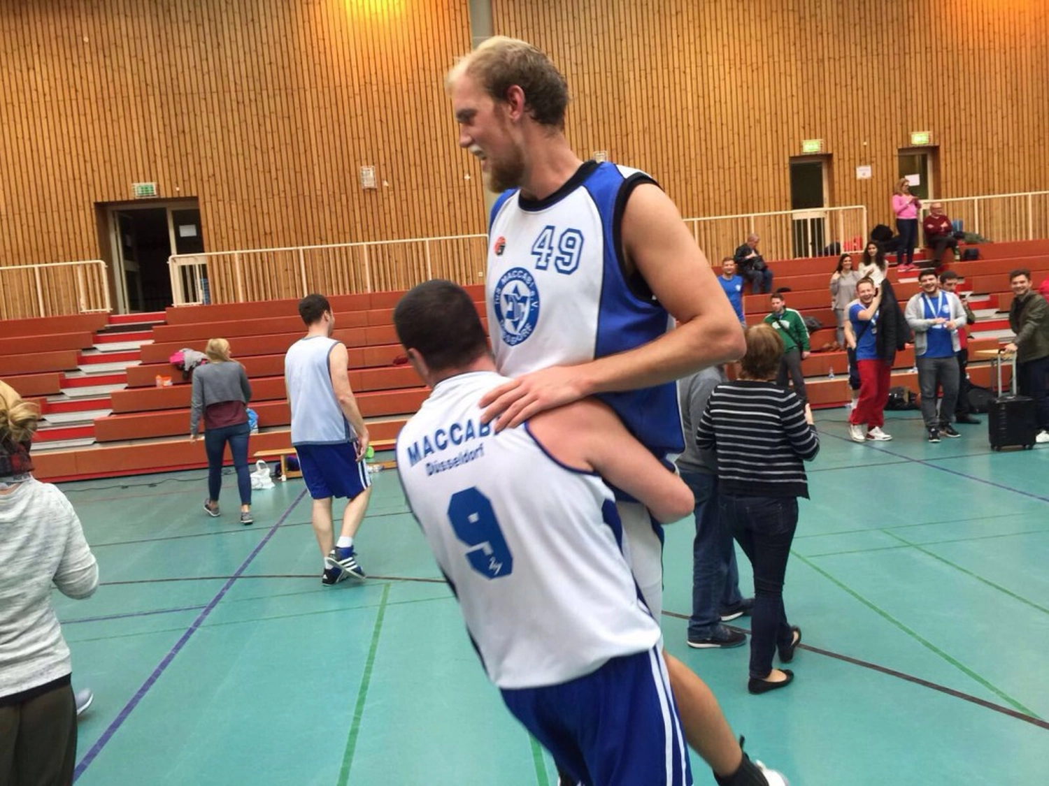 Tus Maccabi E.v Düsseldorf Erwachsenen-Basketballtraining