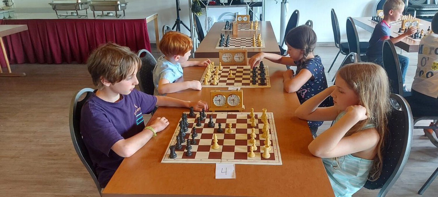 Tus Maccabi E.v Düsseldorf Kinder spielen Schach